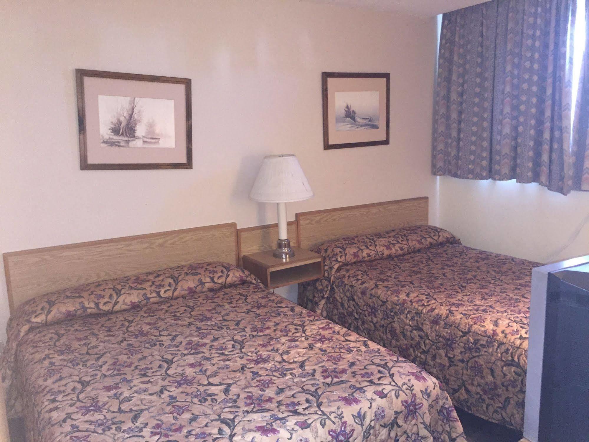 Tyee Village Motel Port Alberni Kültér fotó